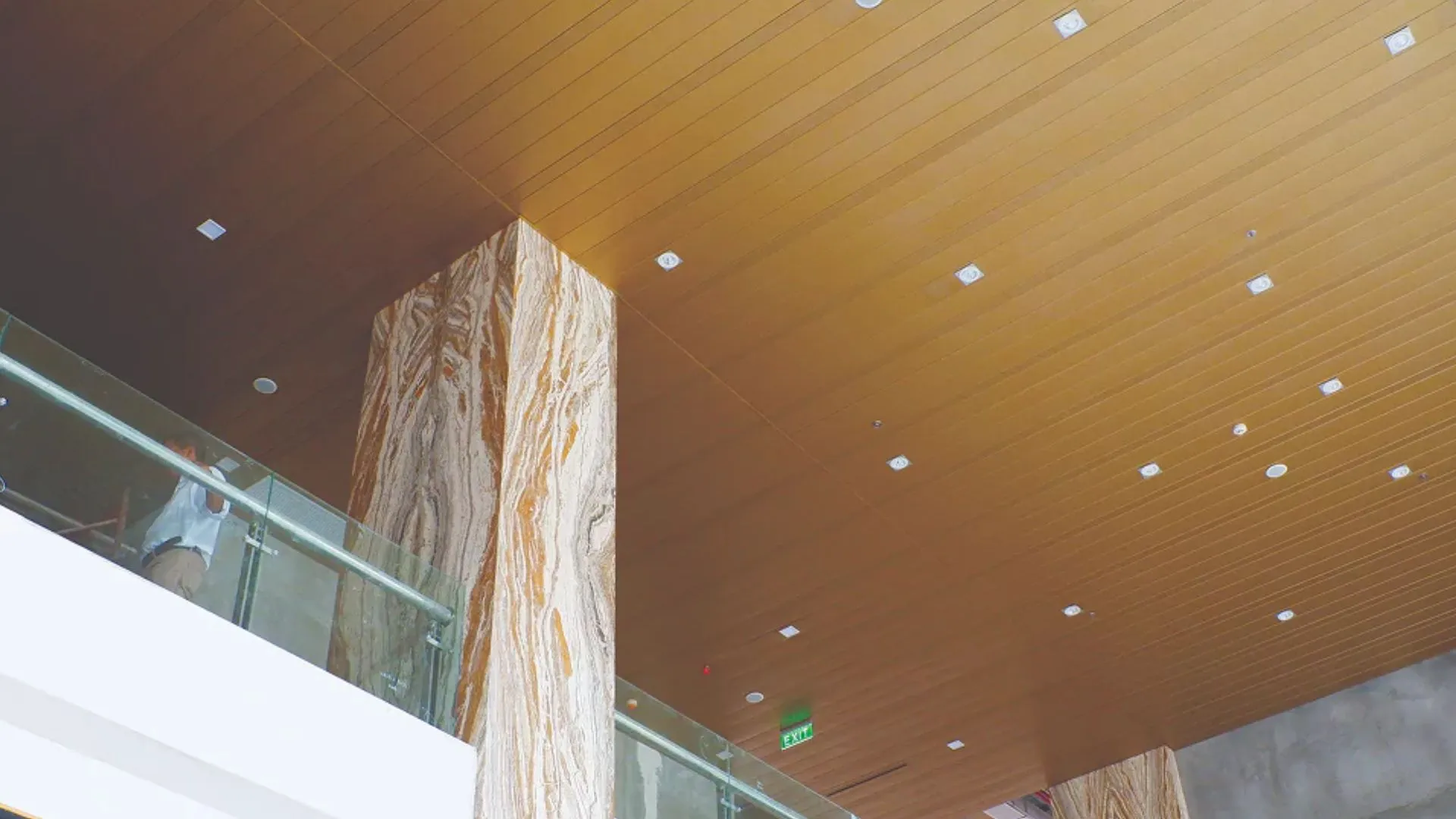 Tips Design Langit-Langit Bangunan agar Terlihat Modern Profesional